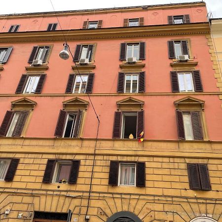 Elegant Apt-Typical Roman Palazzina Pz Alessandria Екстериор снимка