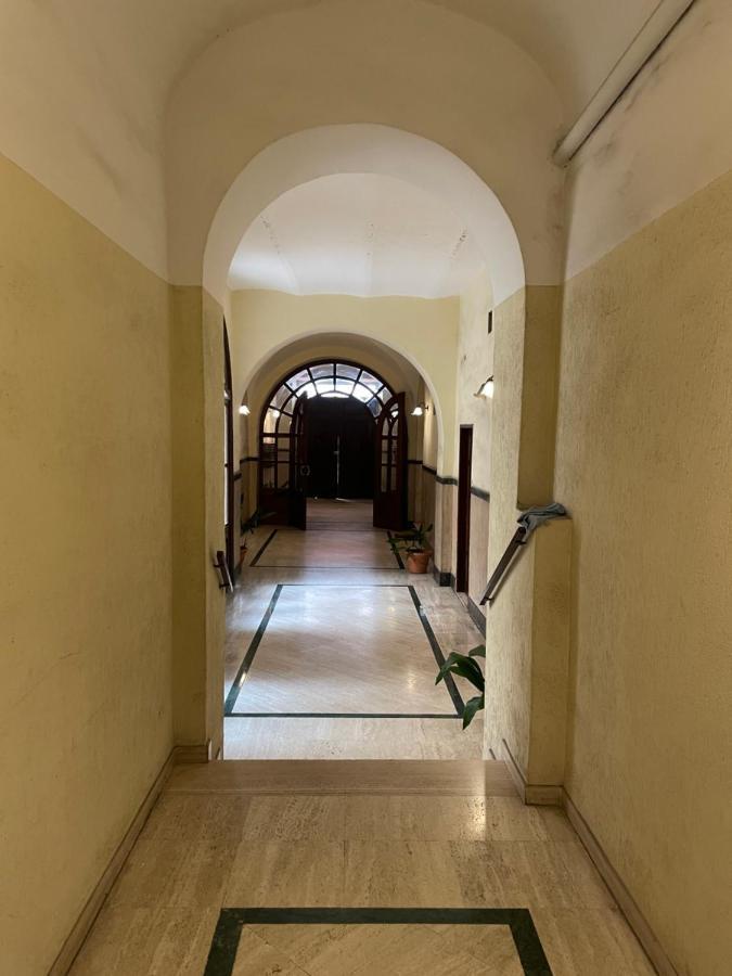 Elegant Apt-Typical Roman Palazzina Pz Alessandria Екстериор снимка