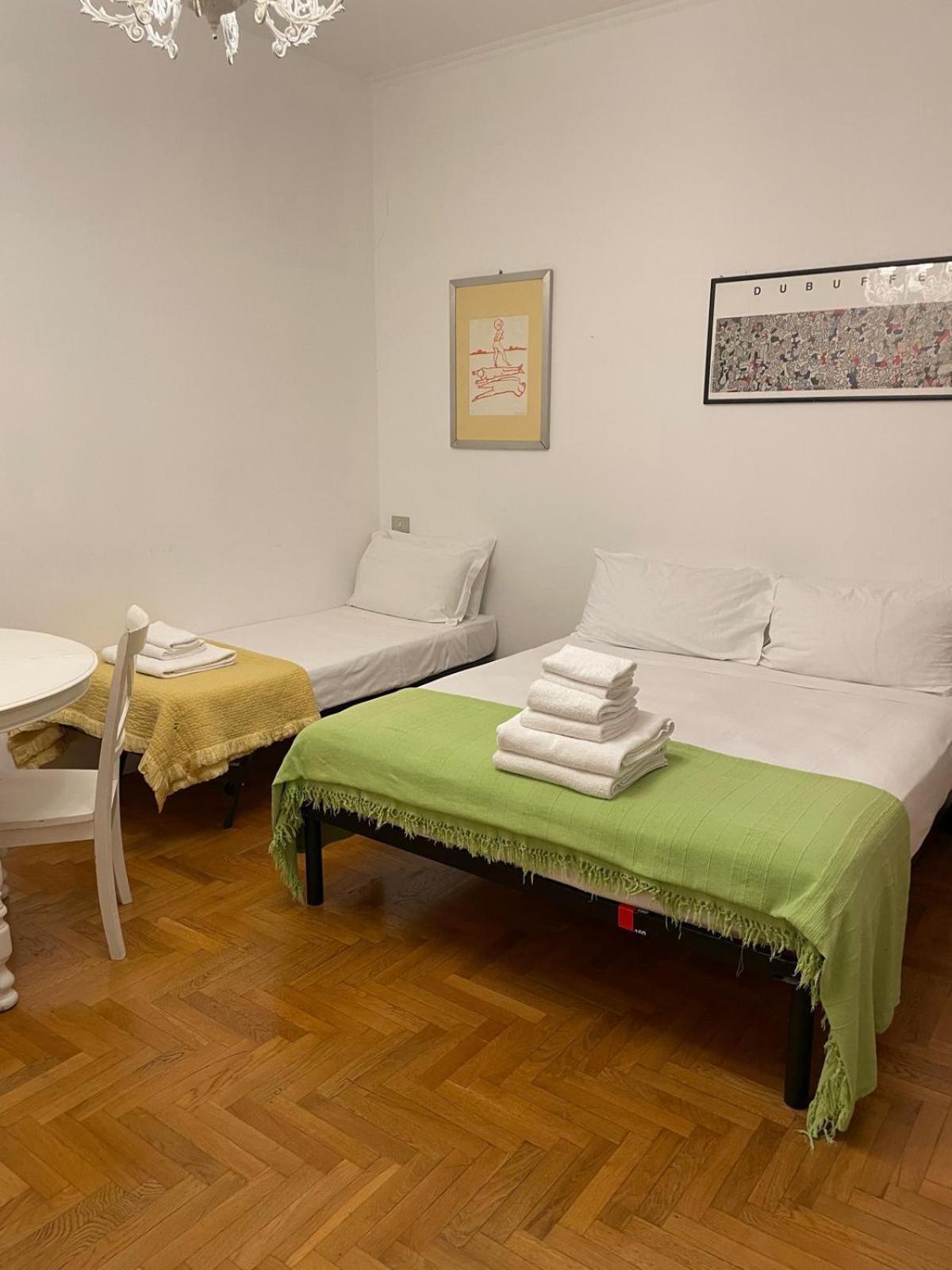 Elegant Apt-Typical Roman Palazzina Pz Alessandria Екстериор снимка